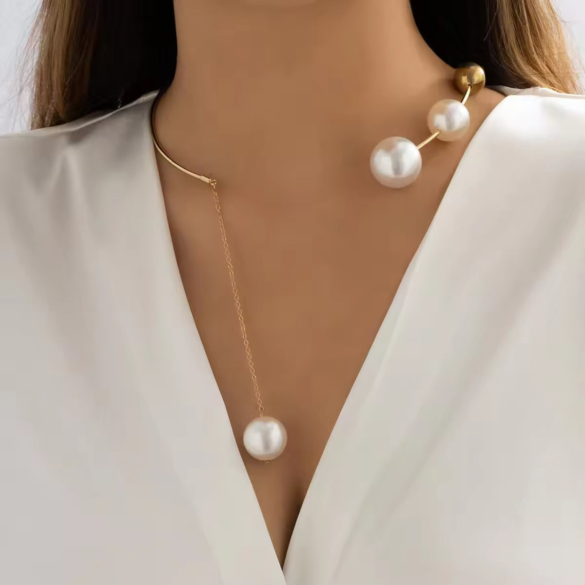 Classic Pearl Necklace