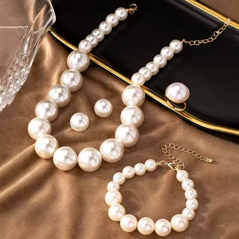 Elegant White Pearl Strand