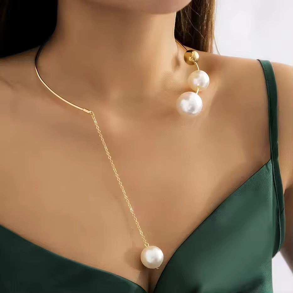 Classic Pearl Necklace
