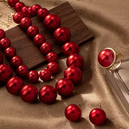 Elegant White Pearl Strand